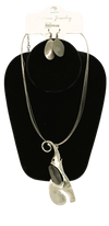 J60497 - Elephant Neck Set