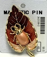 J62158-2-Magnetic Broach Ladybug on Leaf - Orange
