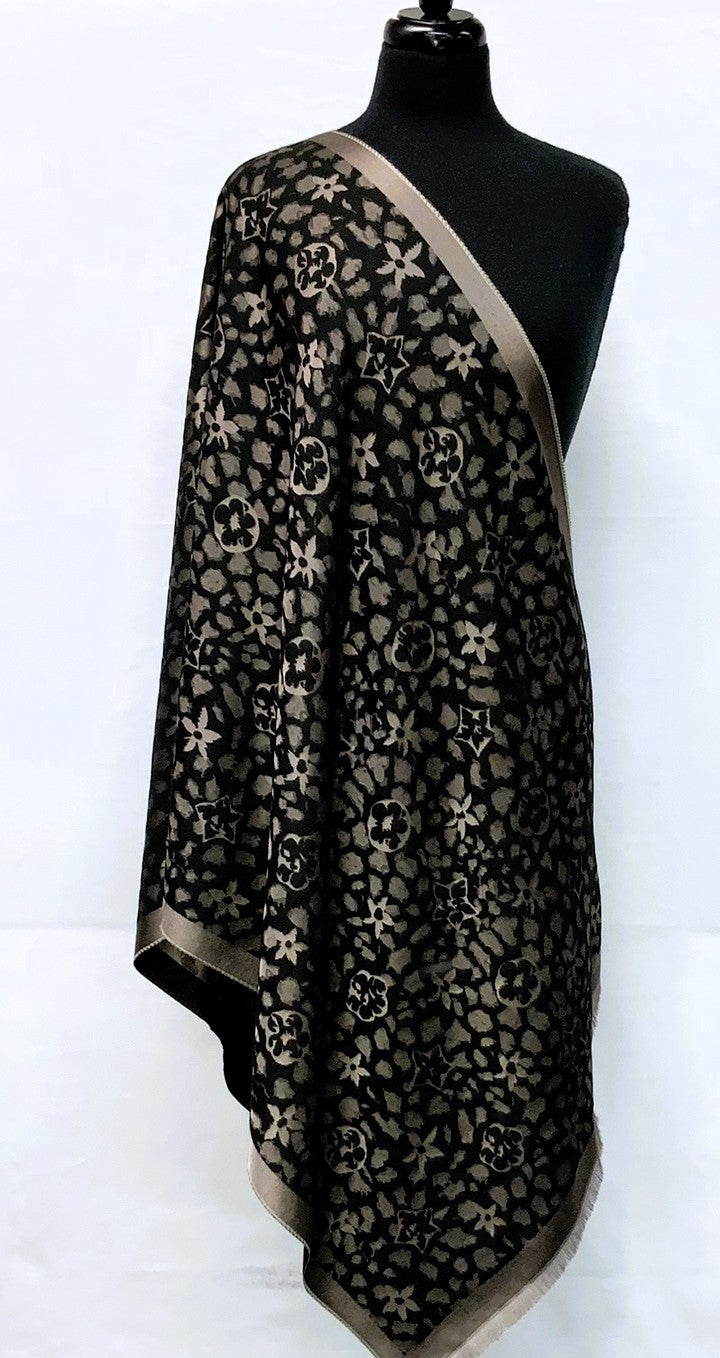 SD2604-2-Shawl Reversible - Black
