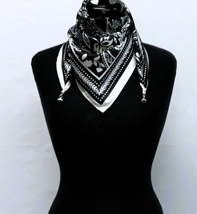 SM0068-Magnetic Scarf