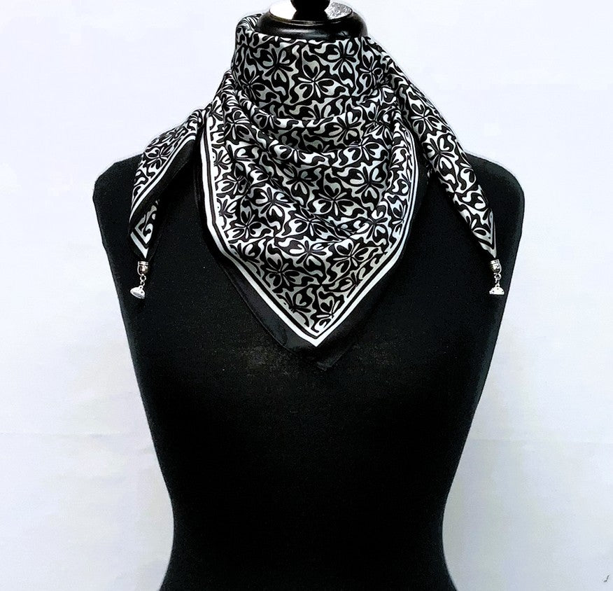 SM0094-Magnetic Scarf