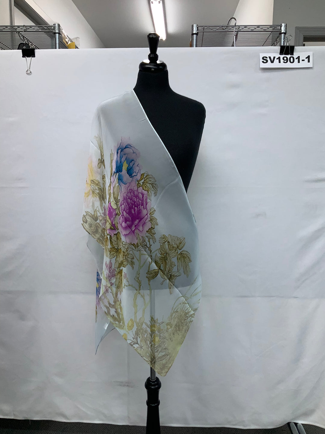 SV1901-1-Scarves -