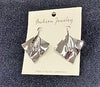 J55893 - Earing Shinny Silver